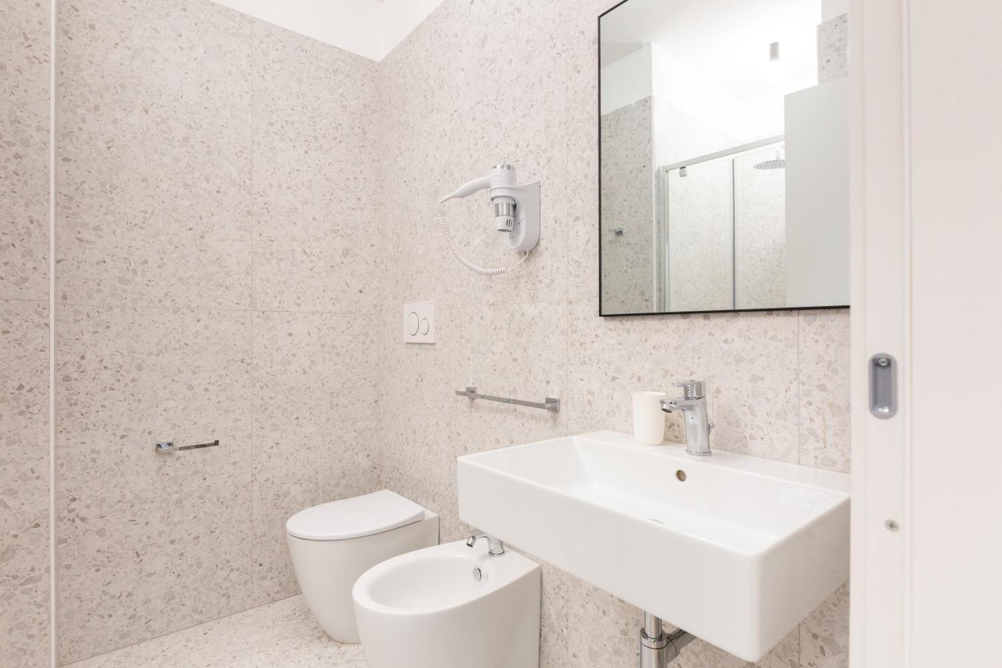Luciano Queen'S Guest House روما المظهر الخارجي الصورة