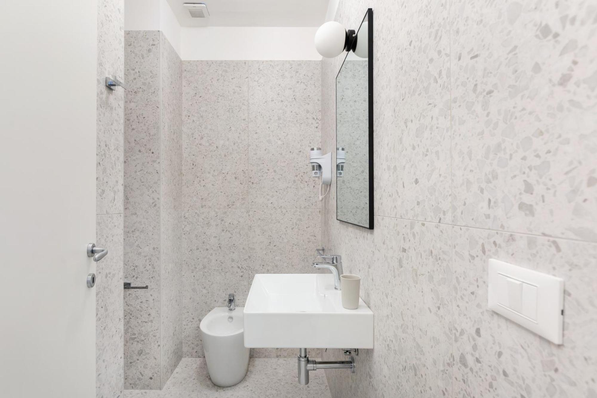 Luciano Queen'S Guest House روما المظهر الخارجي الصورة